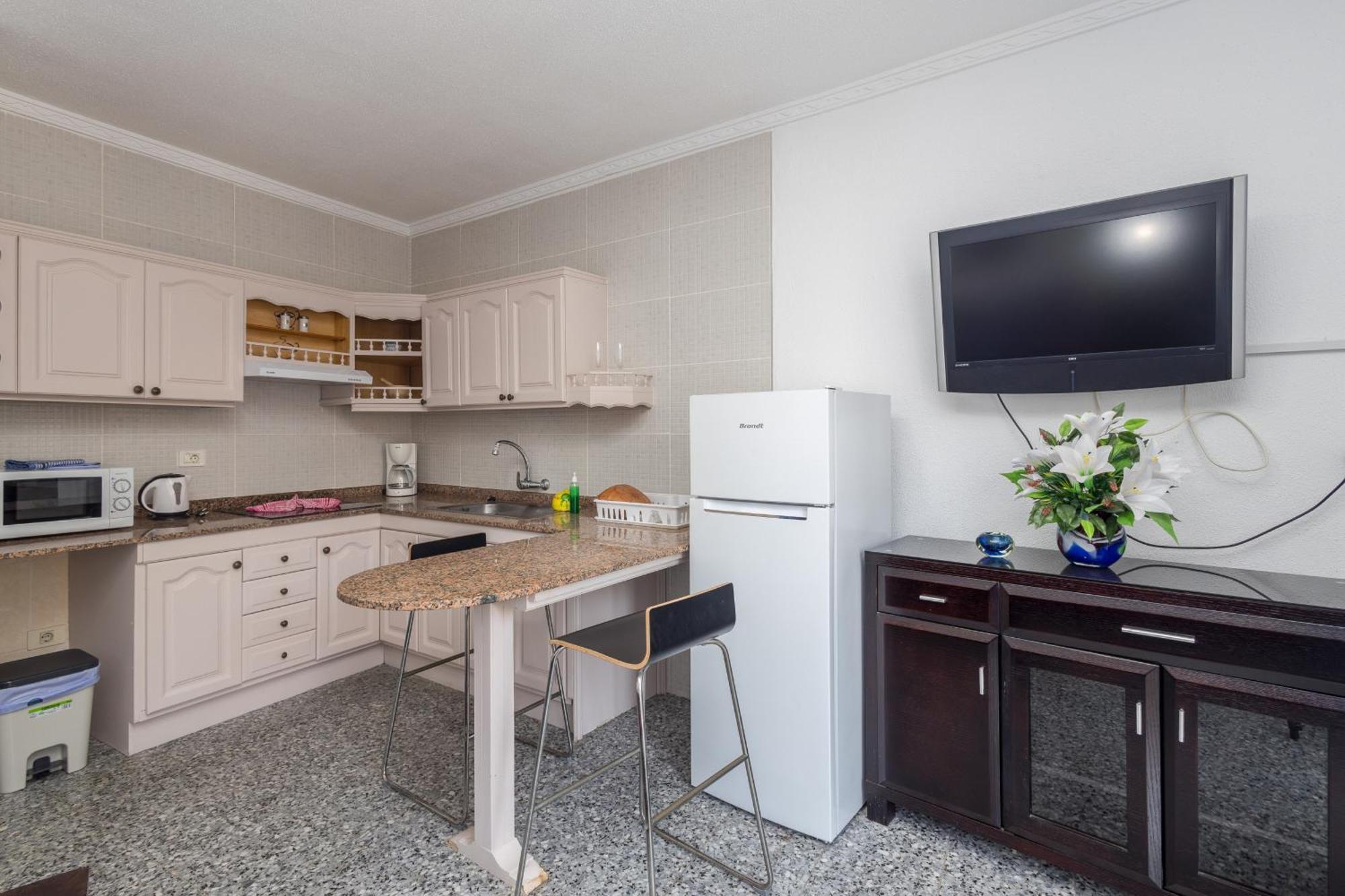 Lightbooking Lola Beach Playa De Arguineguin Екстериор снимка