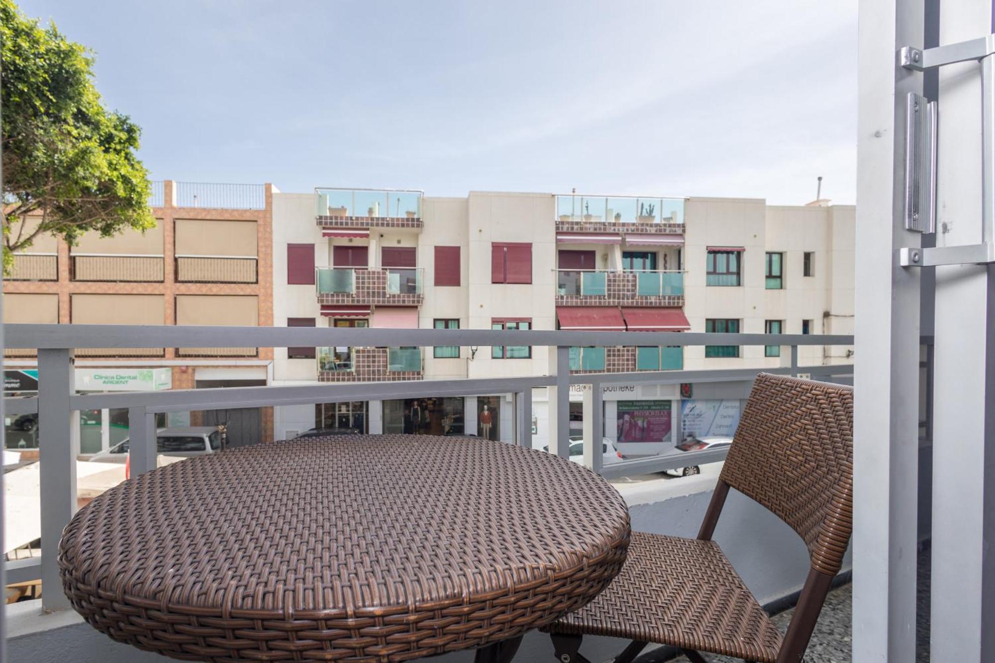 Lightbooking Lola Beach Playa De Arguineguin Екстериор снимка